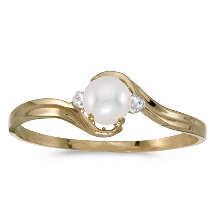 14k Yellow Gold Freshwater Cultured Pearl And Diamond Ring